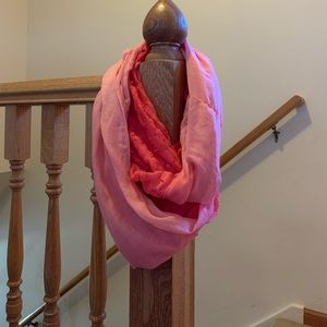 Pink ombré scarf